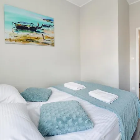 Garden Gates, Sun & Snow *