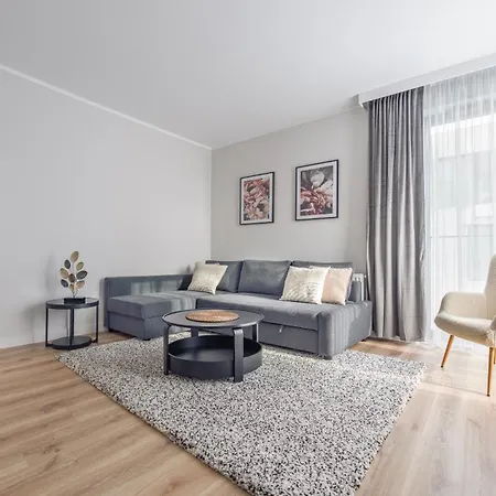 Garden Gates, Sun & Snow Appartement