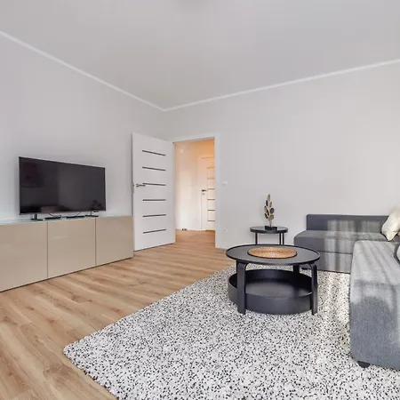 Garden Gates, Sun & Snow 公寓 格但斯克