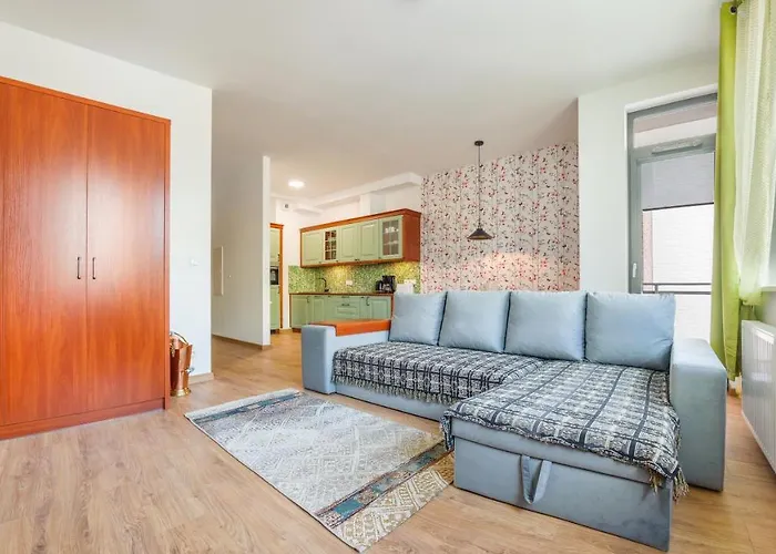 Garden Gates, Sun & Snow Gdaňsk