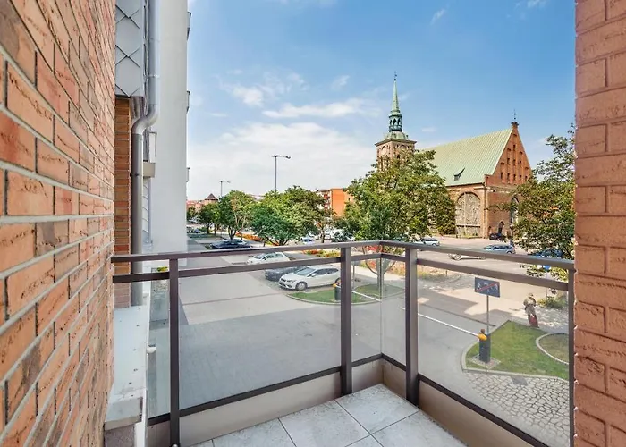 Apartment Garden Gates, Sun & Snow *