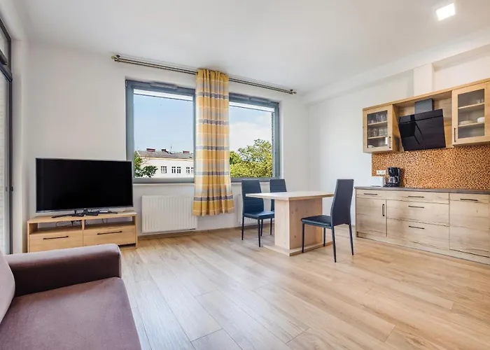 Garden Gates, Sun & Snow * Gdańsk