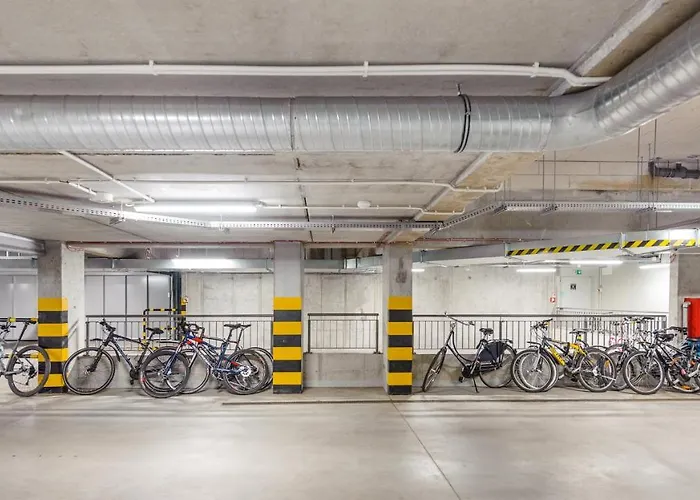 Garden Gates, Sun & Snow Apartment