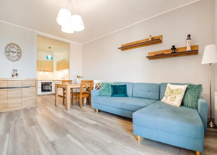 Garden Gates, Sun & Snow * Gdańsk