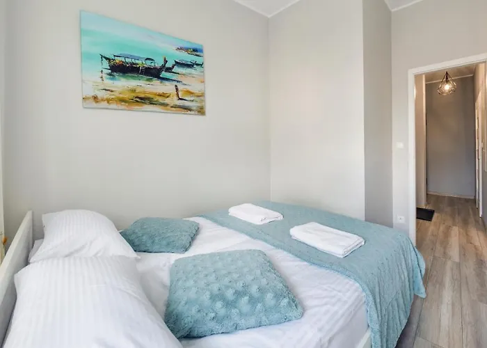 Garden Gates, Sun & Snow *