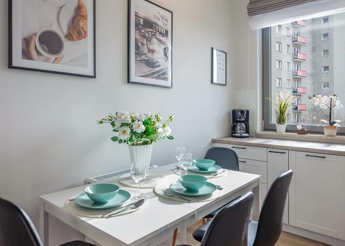 Garden Gates, Sun & Snow * Gdańsk